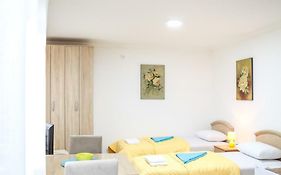 Studio Kaca