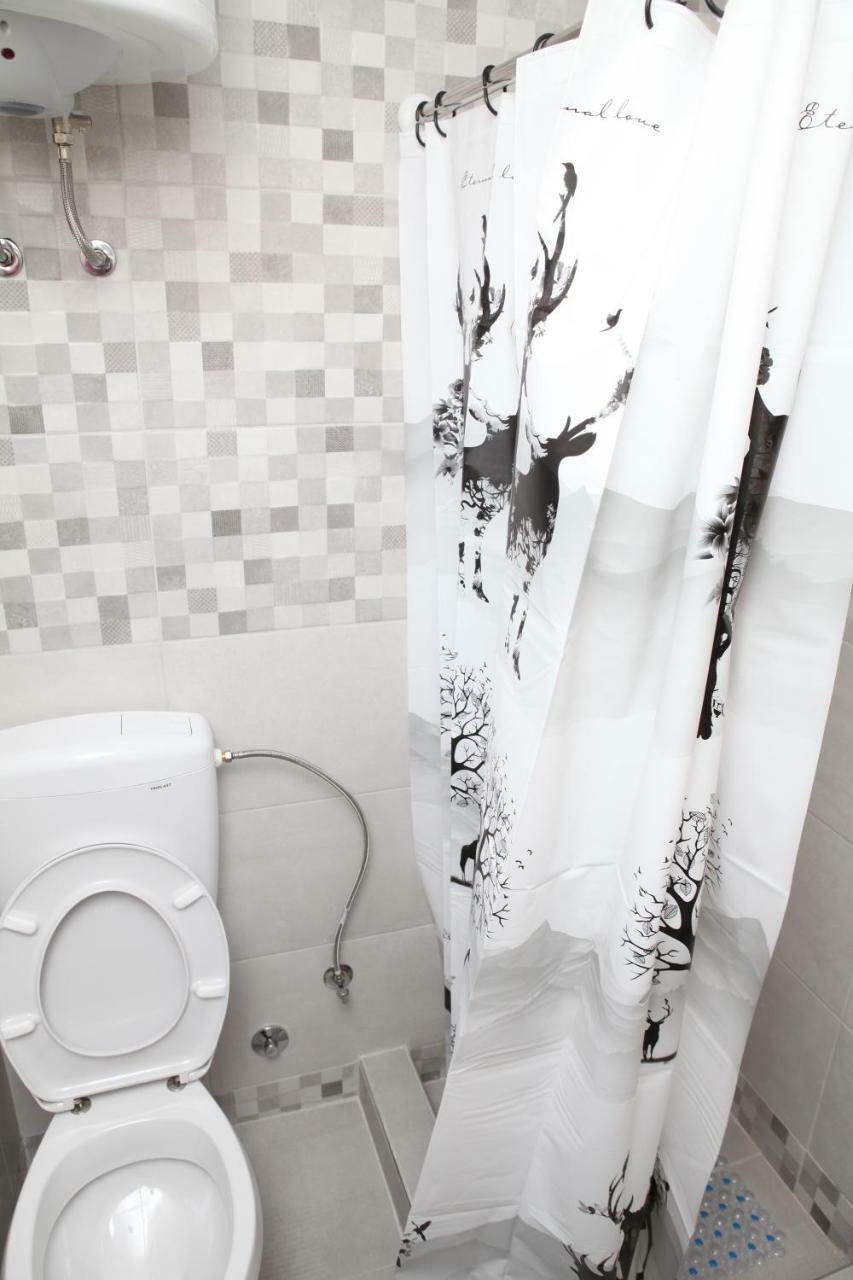 Studio Kaca Cetynia Zewnętrze zdjęcie